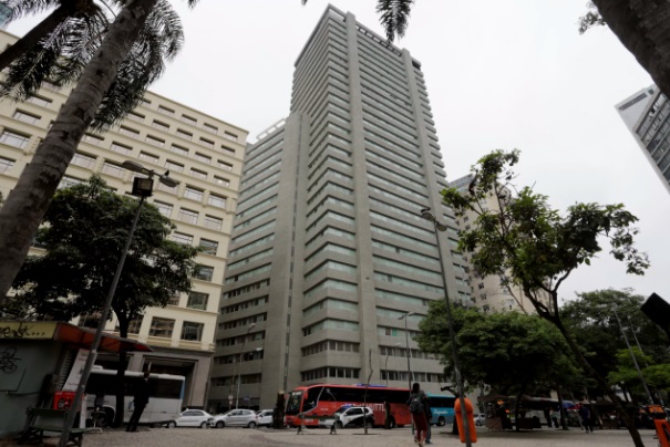 O prédio de 31 andares localizado na Rua da Ajuda, número 5, no Centro do Rio, é, a partir de hoje, a nova sede da Assembleia Legislativa do Rio (Alerj)/Reprodução