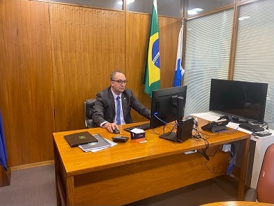 Gelson Azevedo é um dos parlamentares do RJ mais atuantes em Brasília