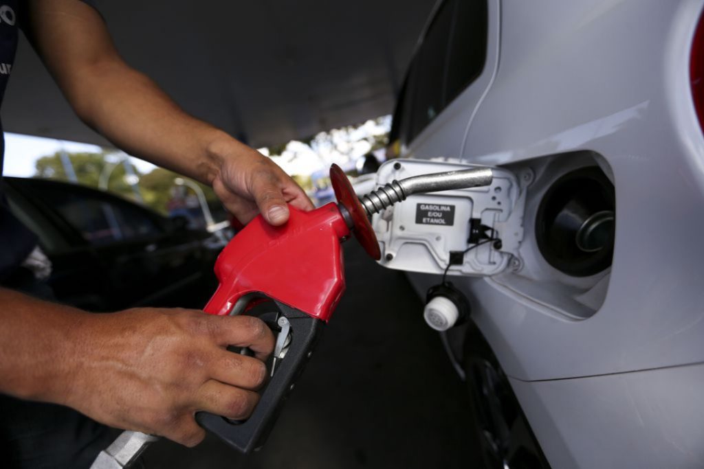 PEC pode baratear a gasolina, etanol, diesel, gás de cozinha e energia elétrica