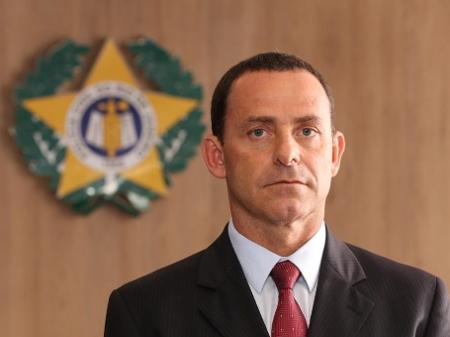 Allan Turnowski é secretário da Polícia Civil do RJ