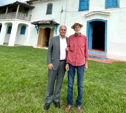 André Ceciliano com o prefeito de Cabo Frio, José Bonifácio, na Fazenda Campos Novos