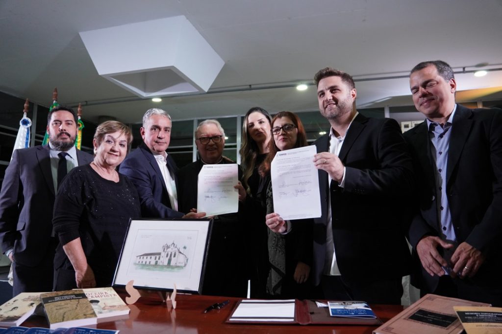 O presidente da Alerj, deputado André Ceciliano (PT), participou da assinatura do convênio, com a Prefeitura de Campos dos Goytacazes e a Universidade Estadual do Norte Fluminense (Uenf)